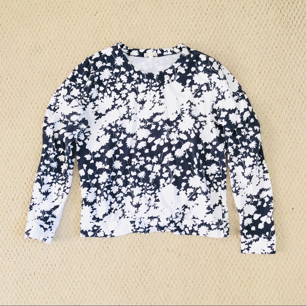 GAP Crewneck Sweatshirt